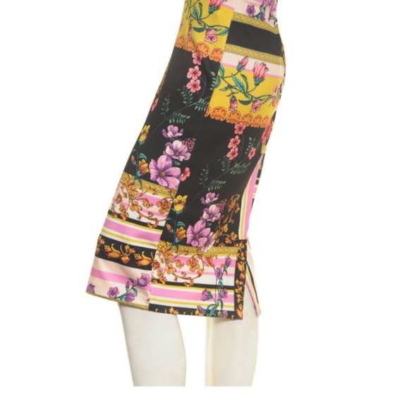 NWT Floral Pencil Skirt - Picture 2 of 2